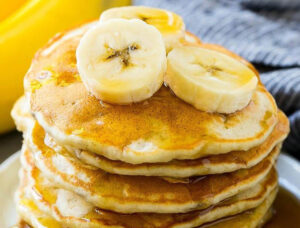 4 Ingredient Banana Pancakes
