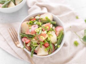 Red Potato Salad with Green Beans & Tomatoes