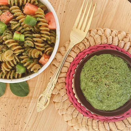 Vibrant Spinach-Walnut Pesto Recipe